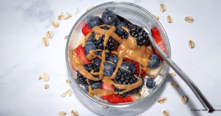 Simple Overnight Rolled Oats with Chia Seeds