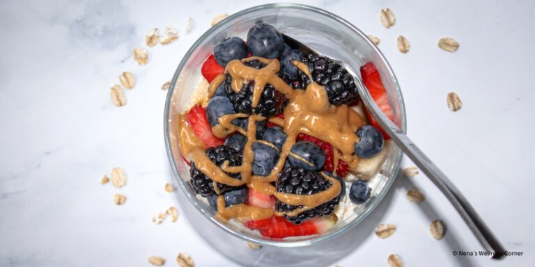 Simple Overnight Rolled Oats with Chia Seeds