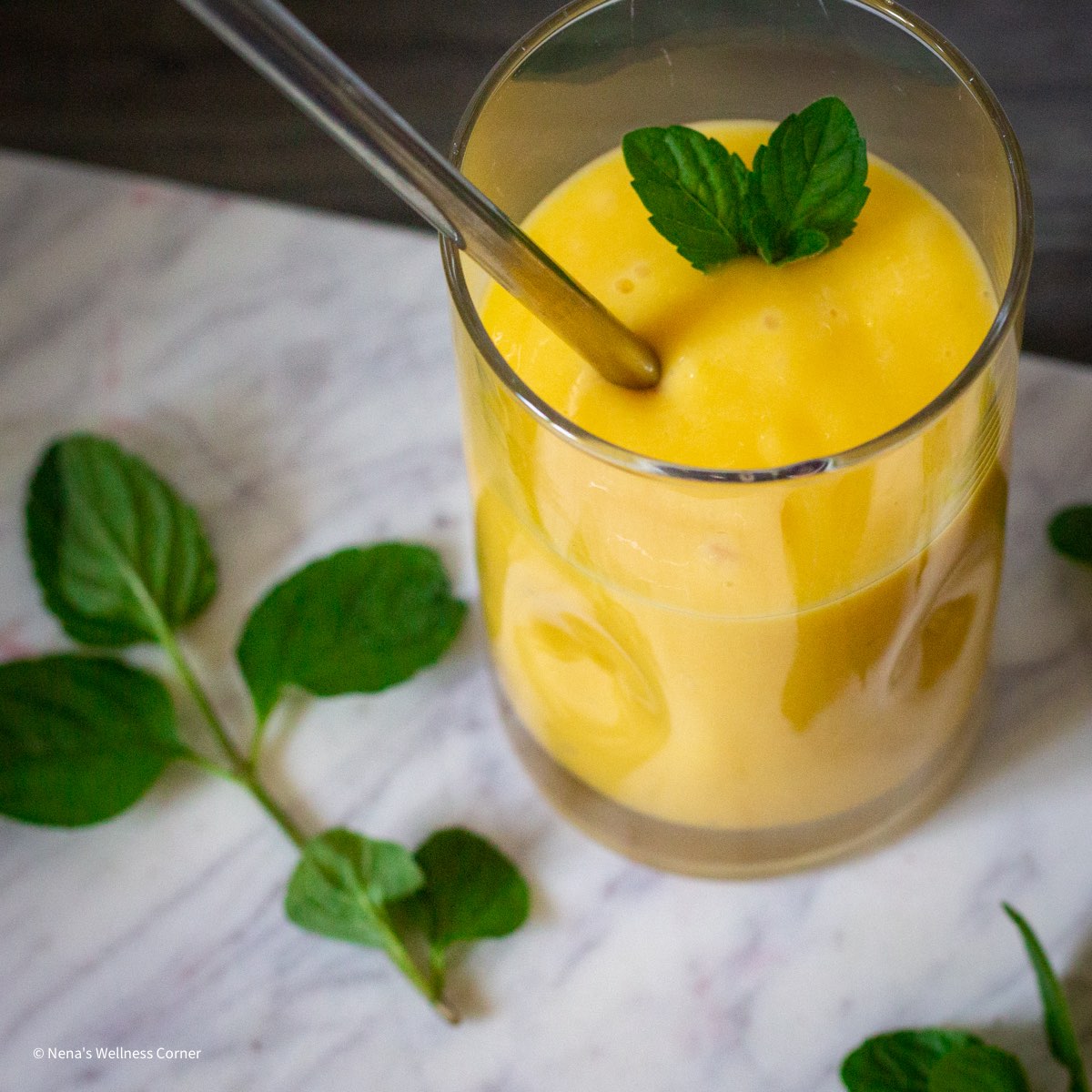 Mango Lassi with Kefir - Summer Probiotic Smoothie Drink
