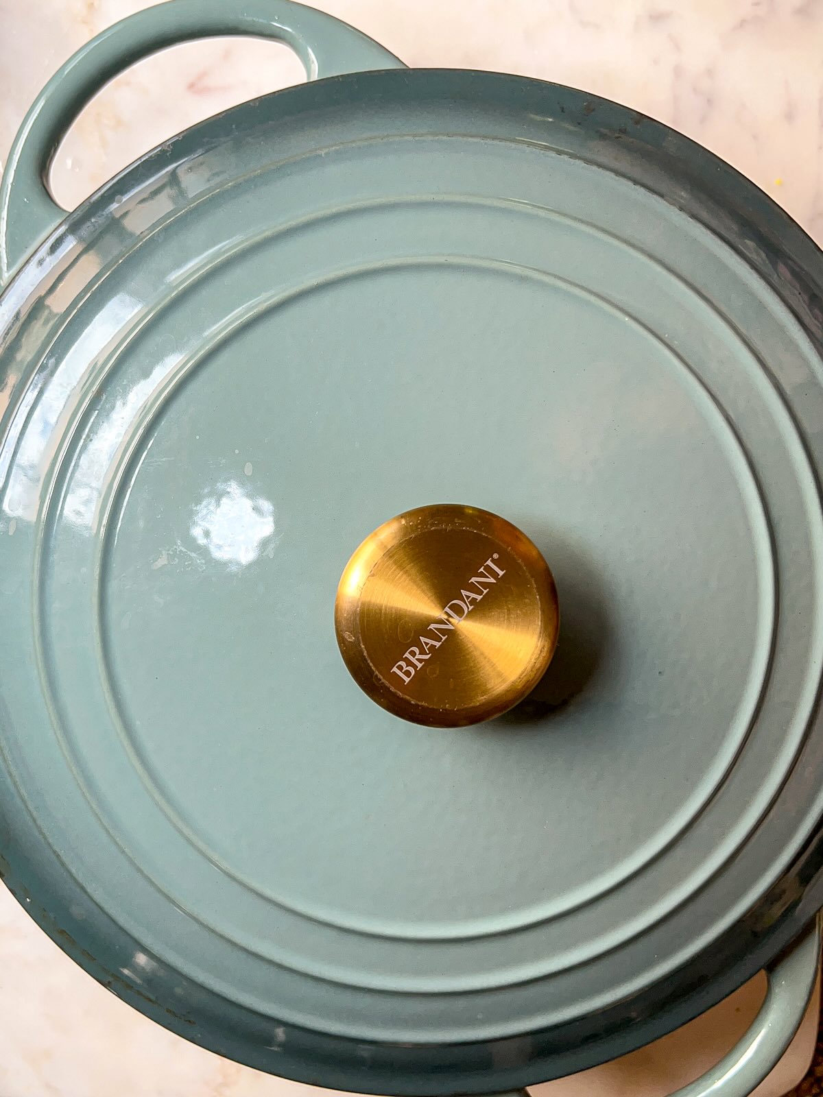 Mediterranean rice preparation, add water and bring to boil, cover and cook. 