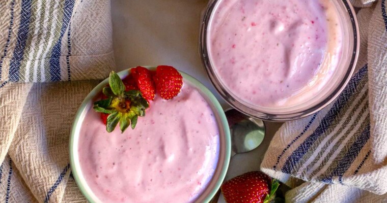 Easy 10 Minute Strawberry Yogurt Recipe