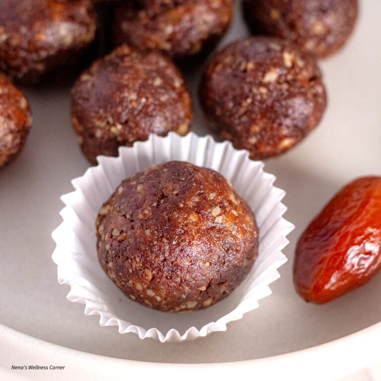 5 Ingredients Date Energy Balls (without Peanut Butter and No-Bake)