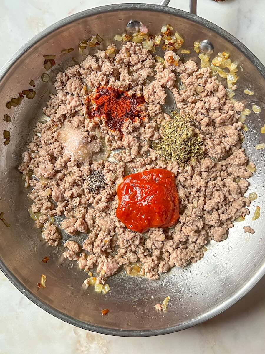 Gluten Free Meat and Rice Stuffed Peppers, Add the Spices.