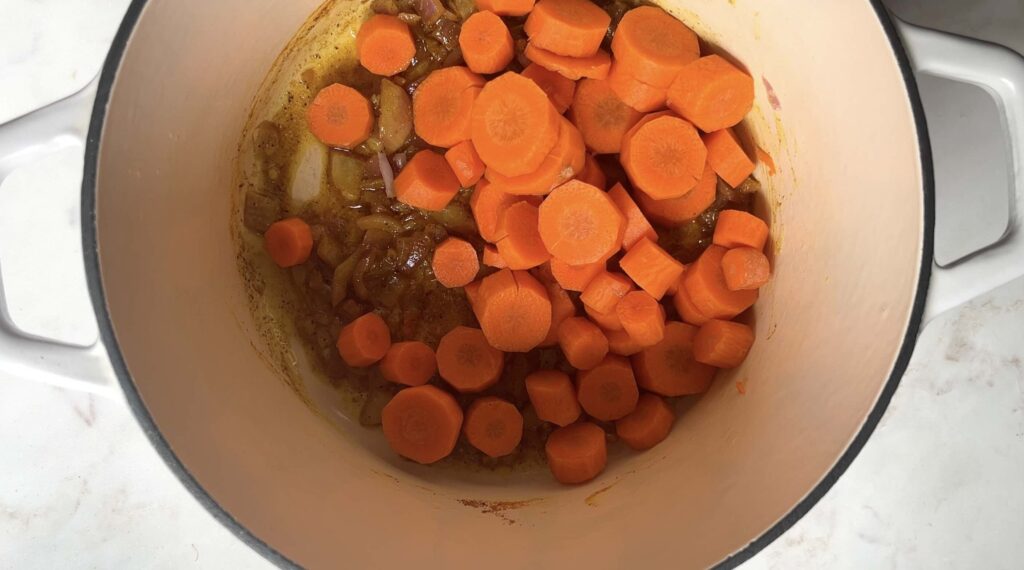 Butternut-Squash-and-Carrot-Soup-Ingredients