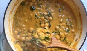 Greek-chickpeas-cooking-steps