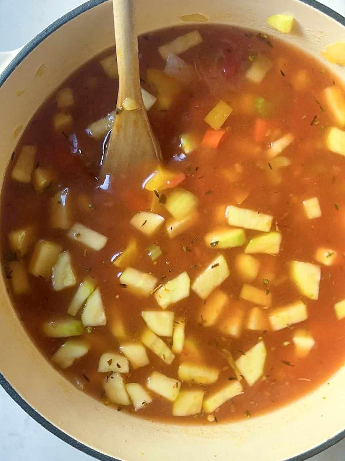 Vegetable soup with barley or farro, boil the barley soup.