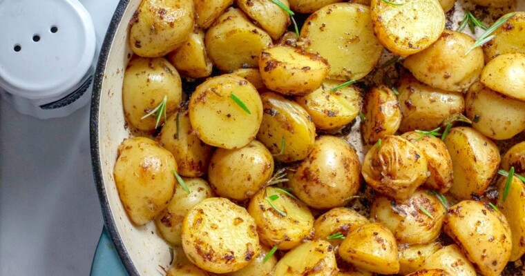 Super Easy Garlic Butter Baby Potatoes in Dutch Oven
