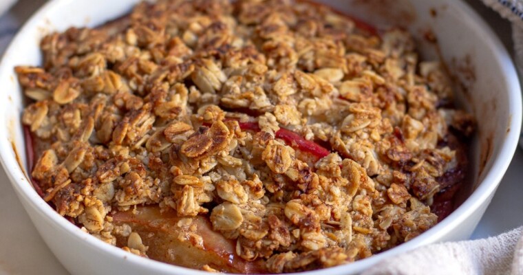 Easy Oat Crisp with Apple and Coconut Oil