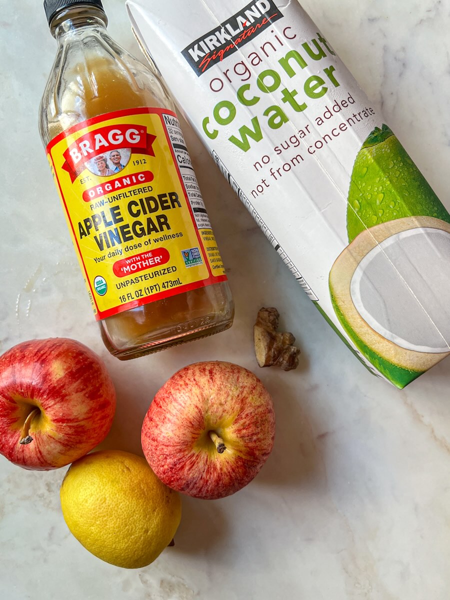 Gut refresher shots, blend the ingredients.