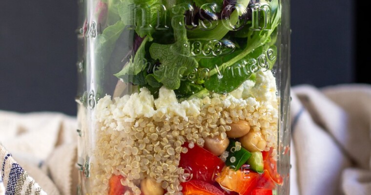 Mason Jar Salad with Chickpeas and Quinoa