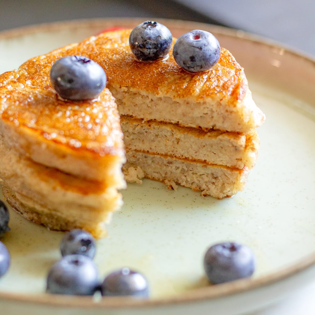Best Whole Wheat Banana Pancakes