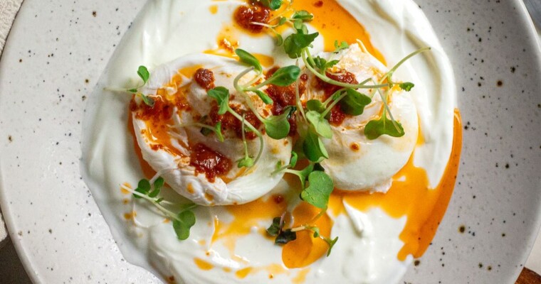 Turkish Eggs (Cilbir) High-Protein Breakfast Recipe