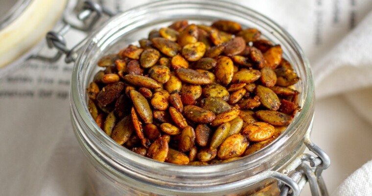 Anti-Inflammatory Crunchy Salad Topper with Turmeric
