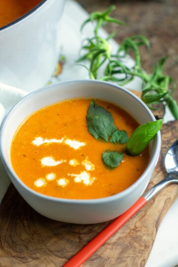 Tomato Soup with Fresh Tomatoes