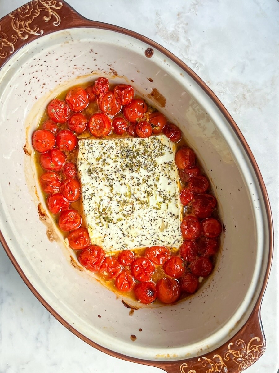 Baked feta pasta, bake feta and cherry tomatoes in the oven.