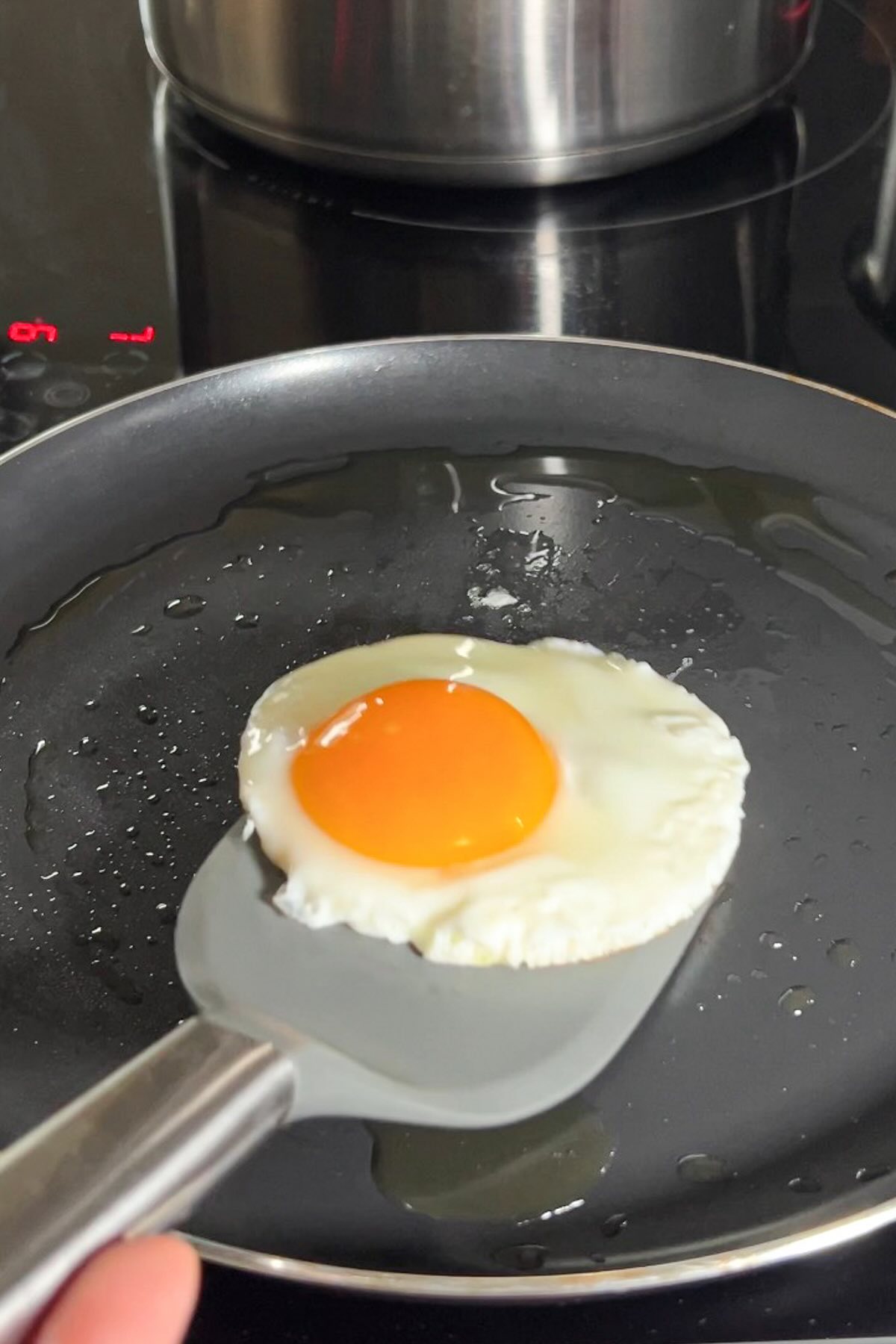 Egg Avocado Toast, Making Fried Eggs.