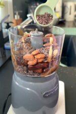 Healthy No-Bake Date and Nut Bars (Easy Homemade Snack) - Nena's ...