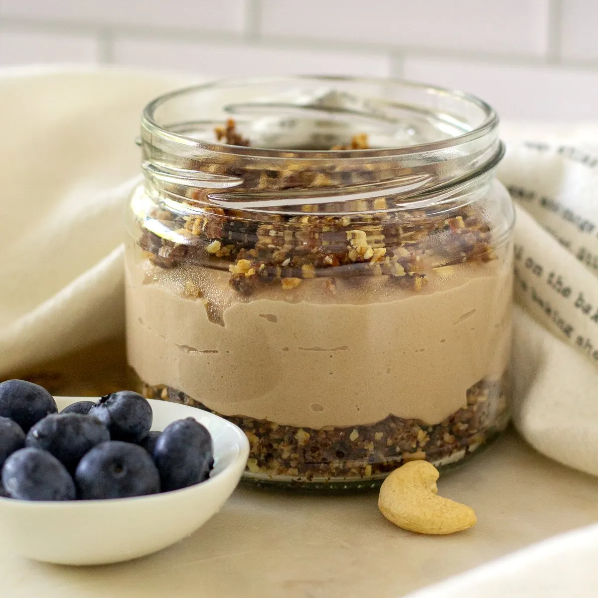 Small-Batch Vegan Cheesecake in a Jar (No-Bake, Naturally Sweetened)